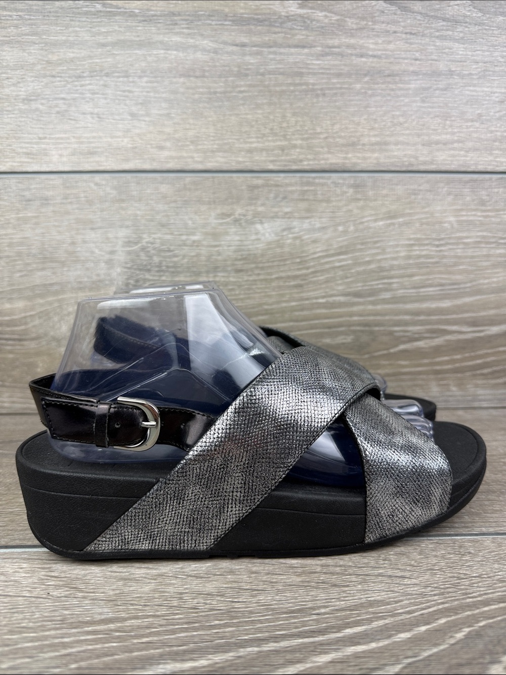 Fitflop Lulu Cross Back-Strap Women’s Sz 9 Black Shimmer Print Metallic Sandals